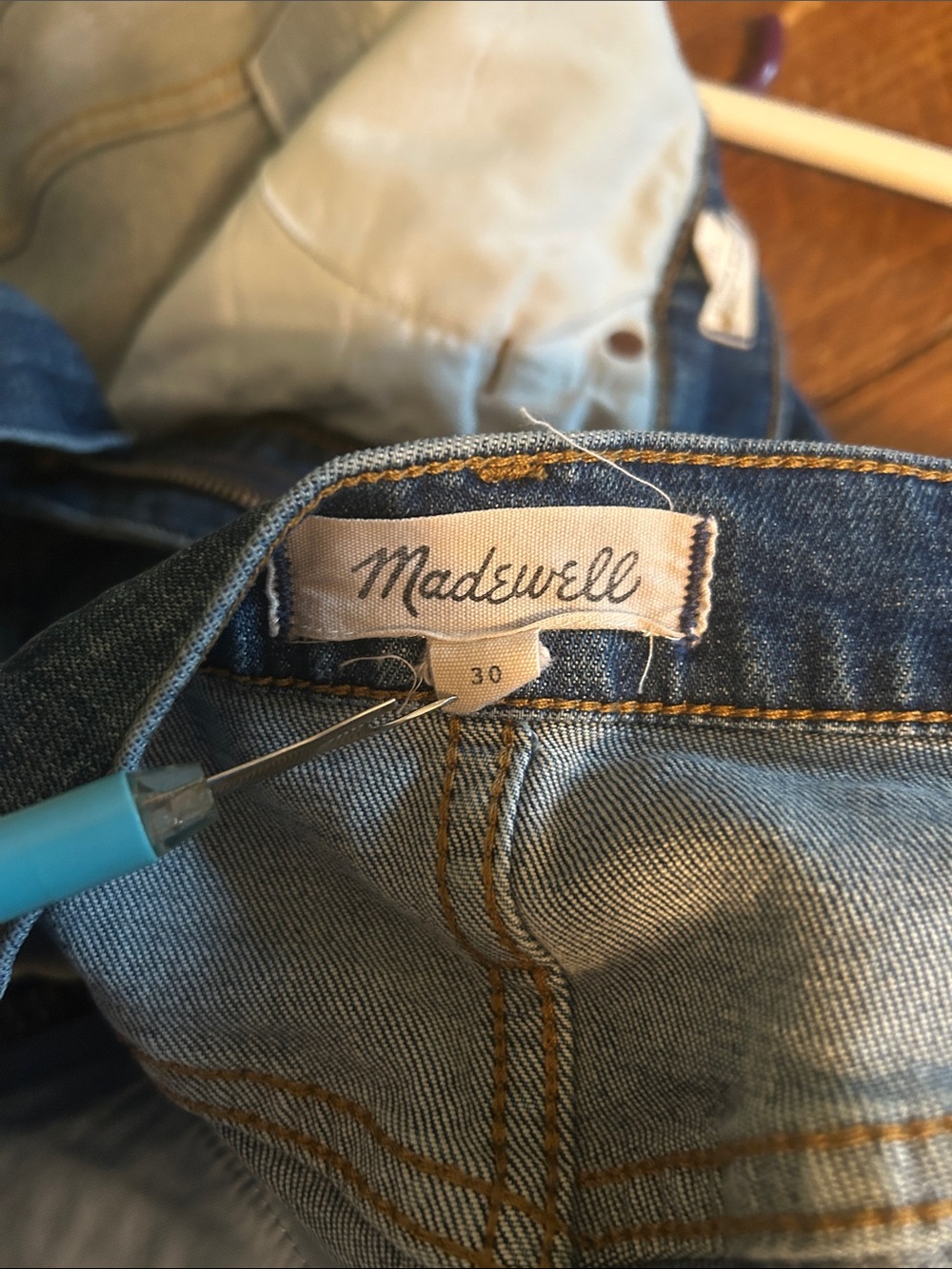 High Rise denim shorts - Picture 11 of 14